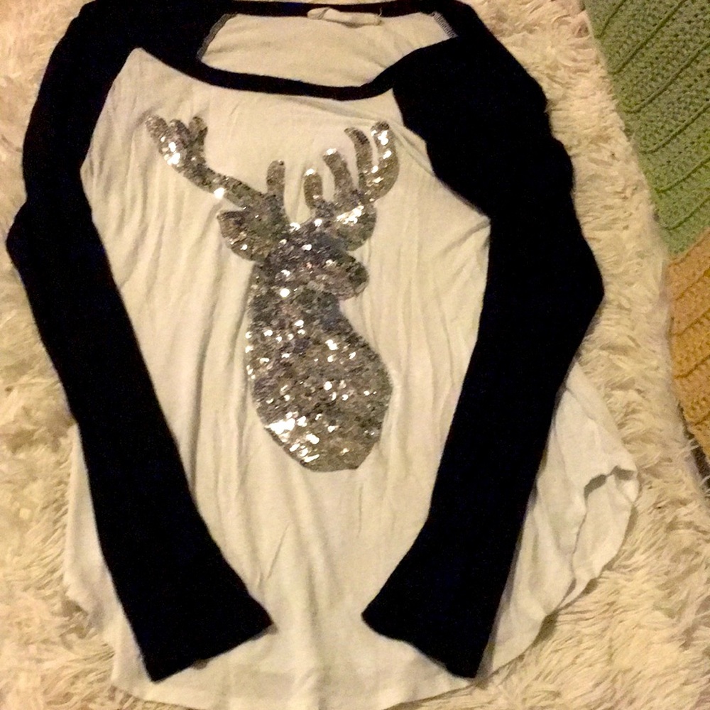 NWOT 23 Love Street Silver Sequin Reindeer Black And White Long Sleeve Shirt